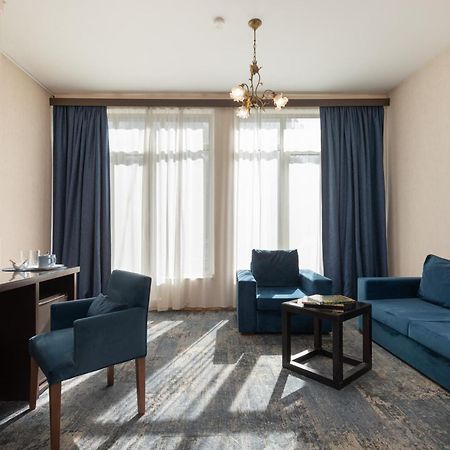 Hotel Bella Casa Тбилиси Екстериор снимка